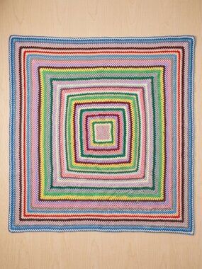 Vintage Pastel Granny Square Crochet Blanket Afghan Multi-Color Hand Knit Retro